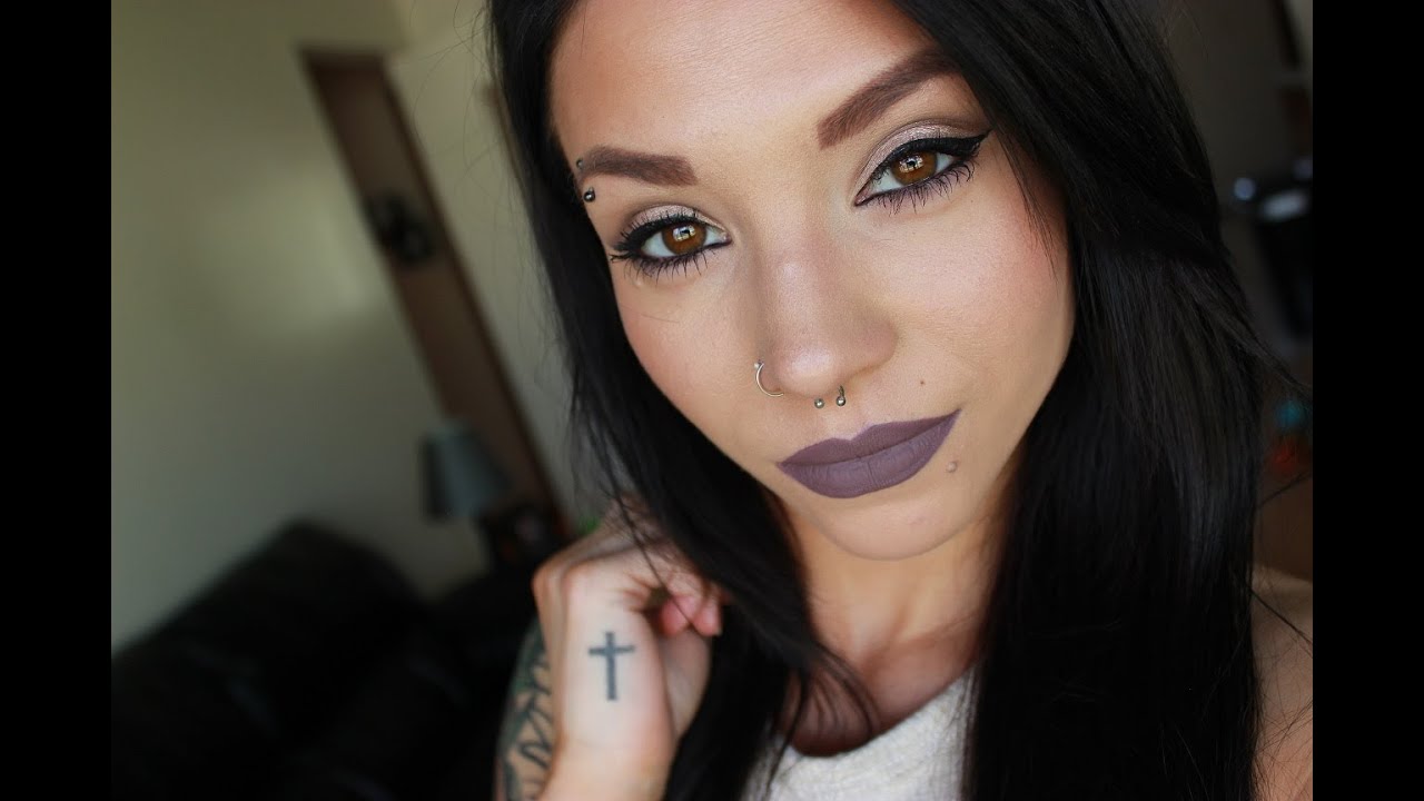 Jeffree Star Cosmetics 'Scorpio' Inspired Makeup Look.