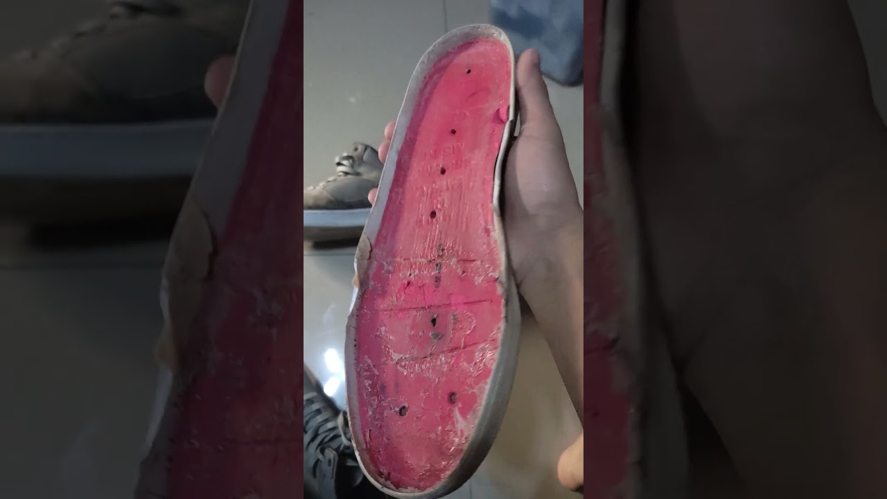 Sole swap of skateshoes.Vulc to cupsole #skateboarding #soleswap #shoerepair #diy