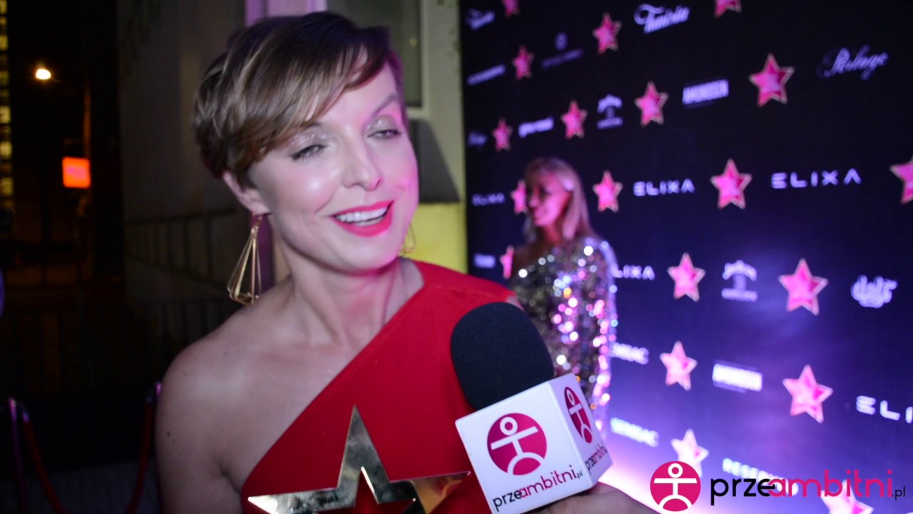 Katarzyna Sokołowska ikoną stylu według internaut&oacute;w! Co m&oacute;wi po otrzymaniu nagrody? | przeambitni.pl