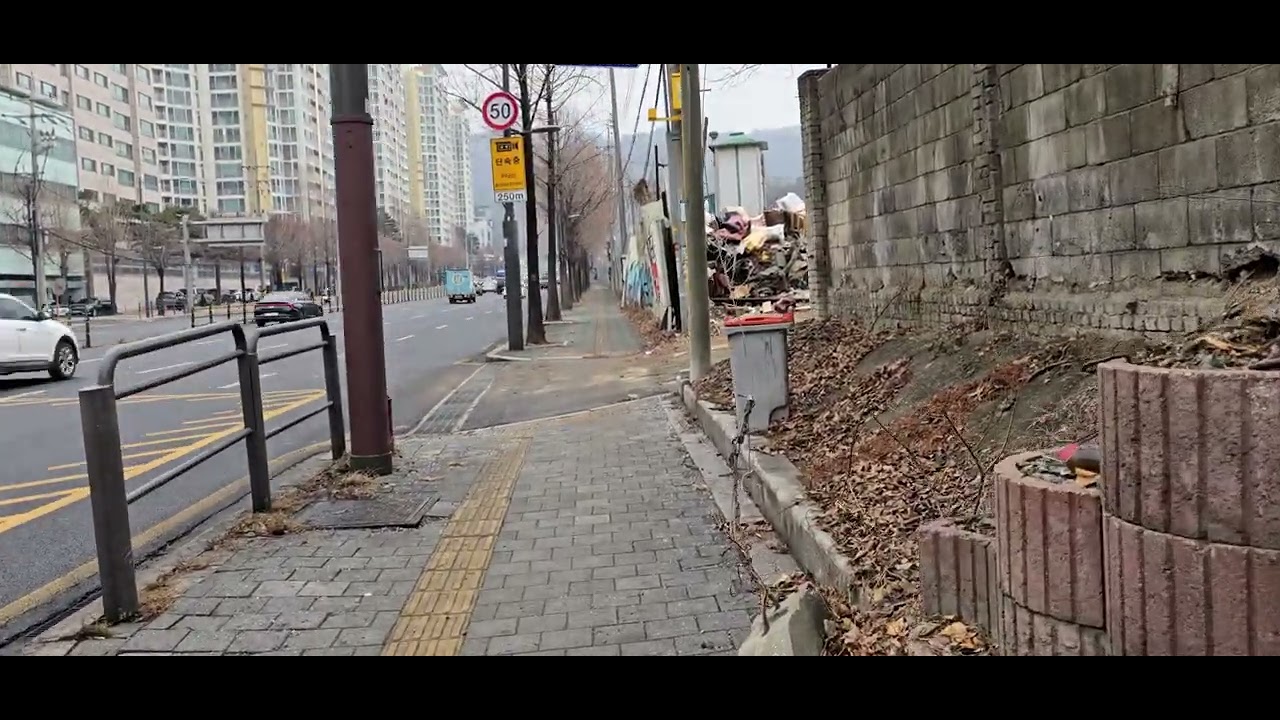 “Local Alley Walk from Sadang Station Exit 1 | Seoul Street Documentary”