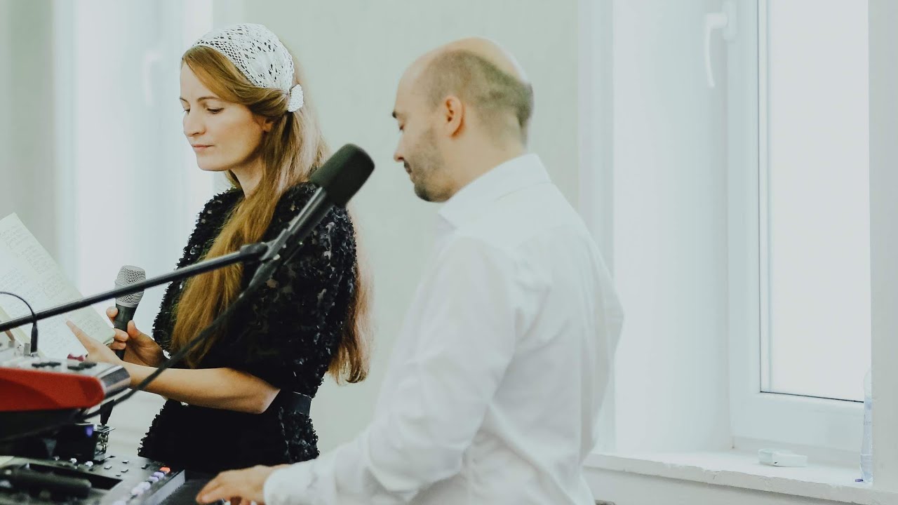 Sorin si Daniela Piu - Cand te apasa ingrijorarea | Lyrics