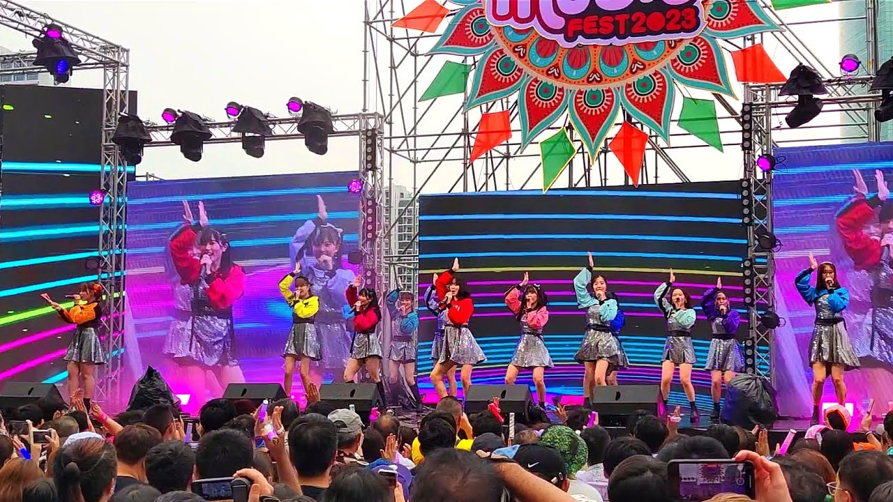 20230923 BEYOOOOOND (ビヨーンズ) - Megane no Otoko no Ko (眼鏡の男の子), THAI-JAPAN ICONIC MUSIC FEST 2023