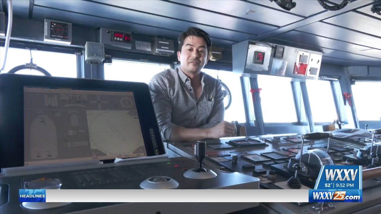 A Look Inside the USNS Pathfinder