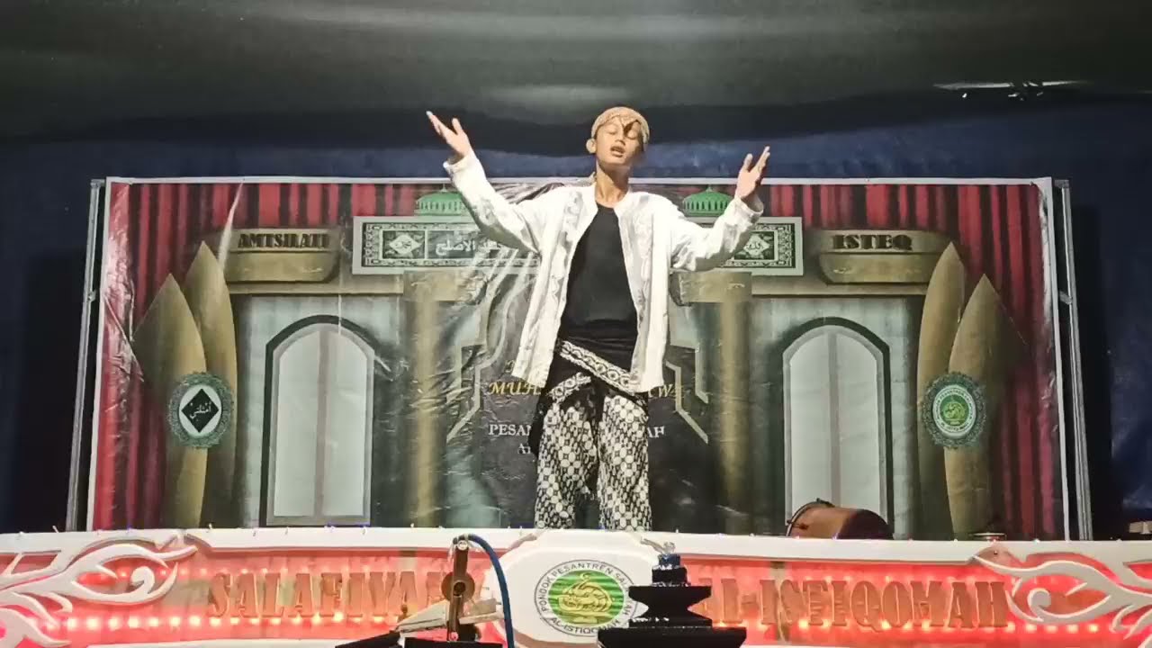 Drama Kabaret Santri Isteq Komplek Sogir . Kreatif Keren Bisaan euy 😁👍
