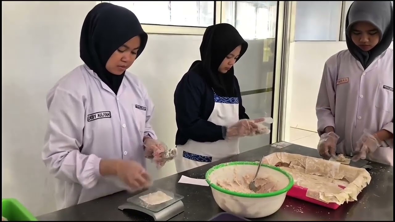 JURUSAN DI SMK NEGERI 1 MUNDU CIREBON 