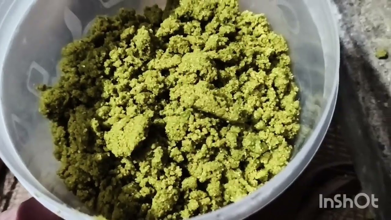 आज नमक पीसा और तील भंगजीर की चटनी बनाई 