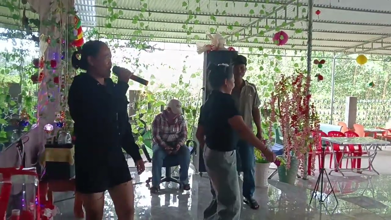 Nhóm xuân phú 26/10/2025