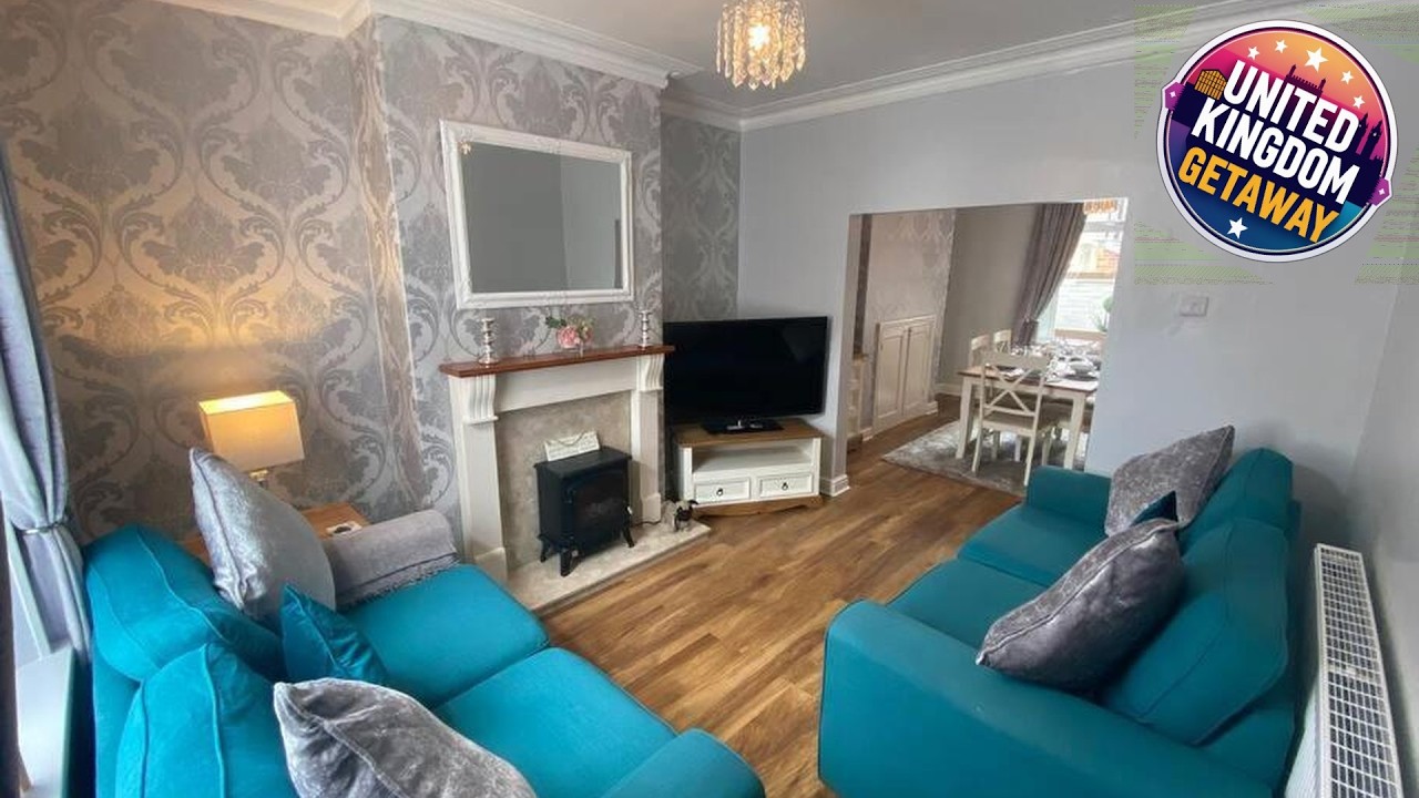 Scoresby Quarters - Whitby Holiday Home | Whitby, United Kingdom | Hotel Review 🏨