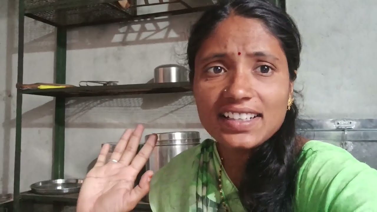 नवरा माझ्या अंगावर पळूनच येतोय सारखा ।मला घरात ठिवतच नाय म्हणतोय निघून जा बोलतोय 😭#गावठीपुनम 
