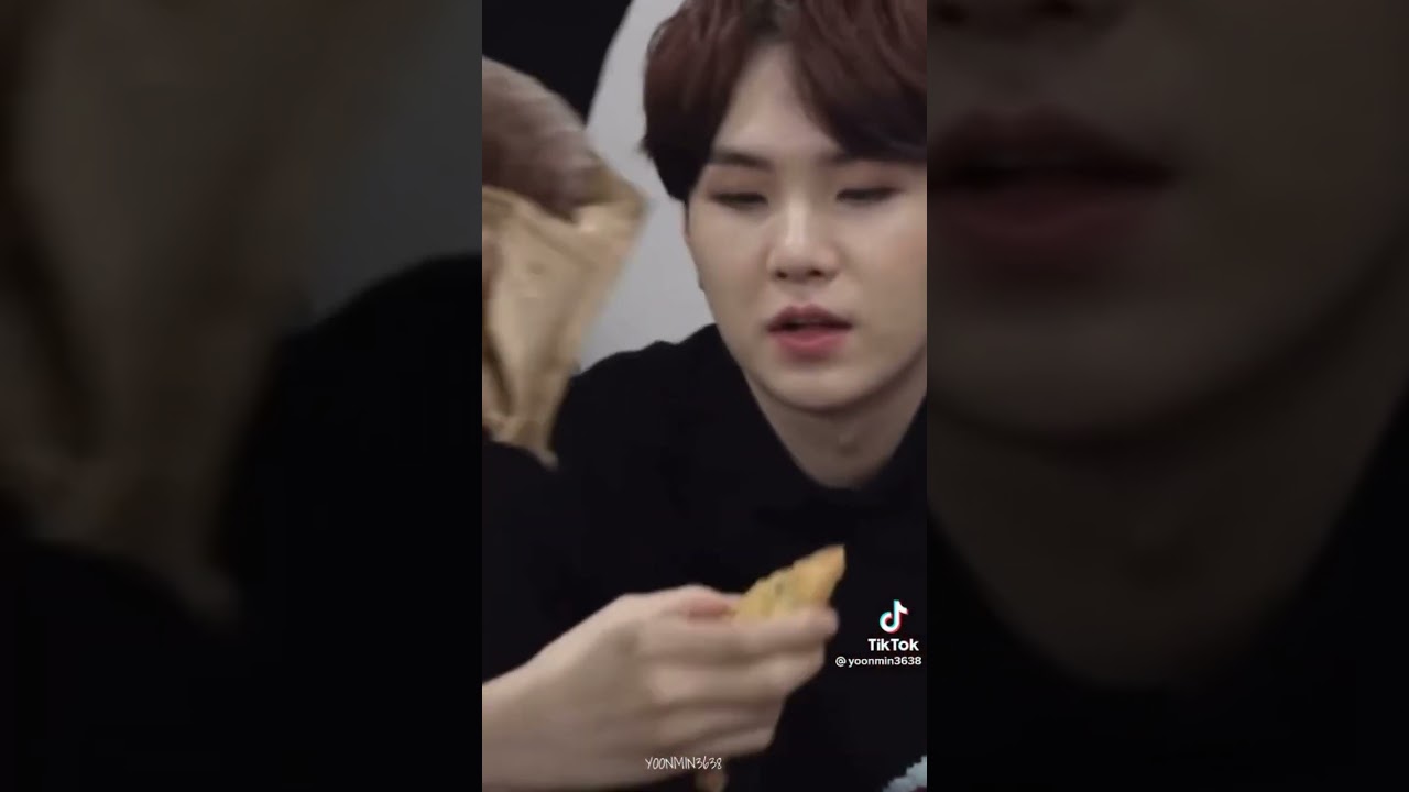 #old is gold#yoonmin #jealousyjealousy #love #tiktokvideo #protectivestyles #oldloveofsuga