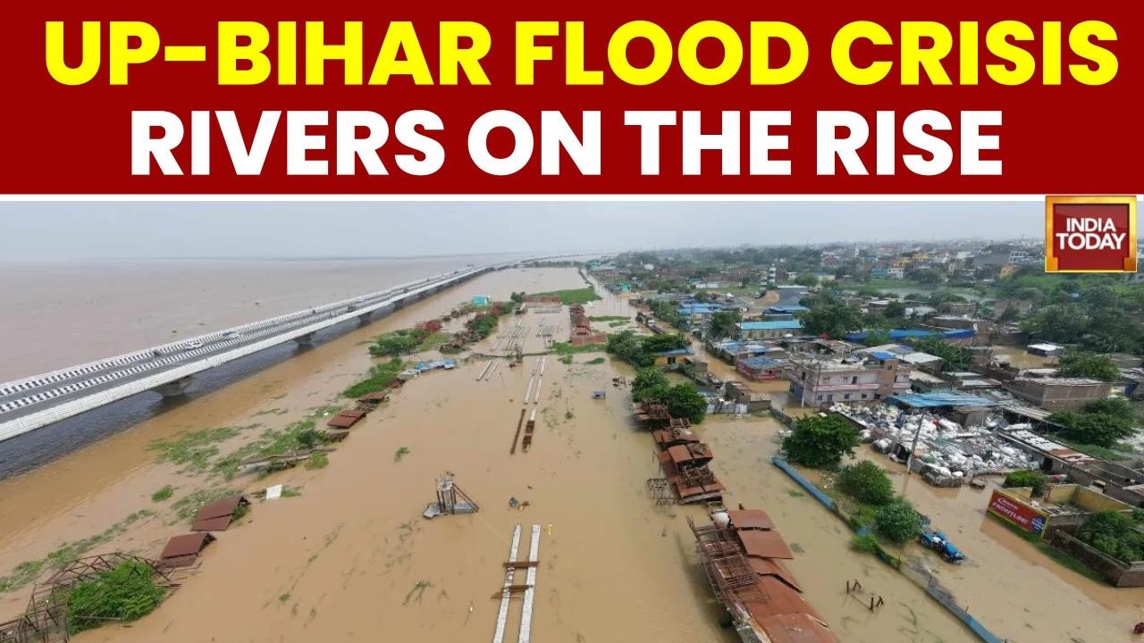 UP-Bihar Flood Alert: 3.5 Lakh Affected In UP As Rivers Rise, Rescue Ops Intensify | Flood Crisis