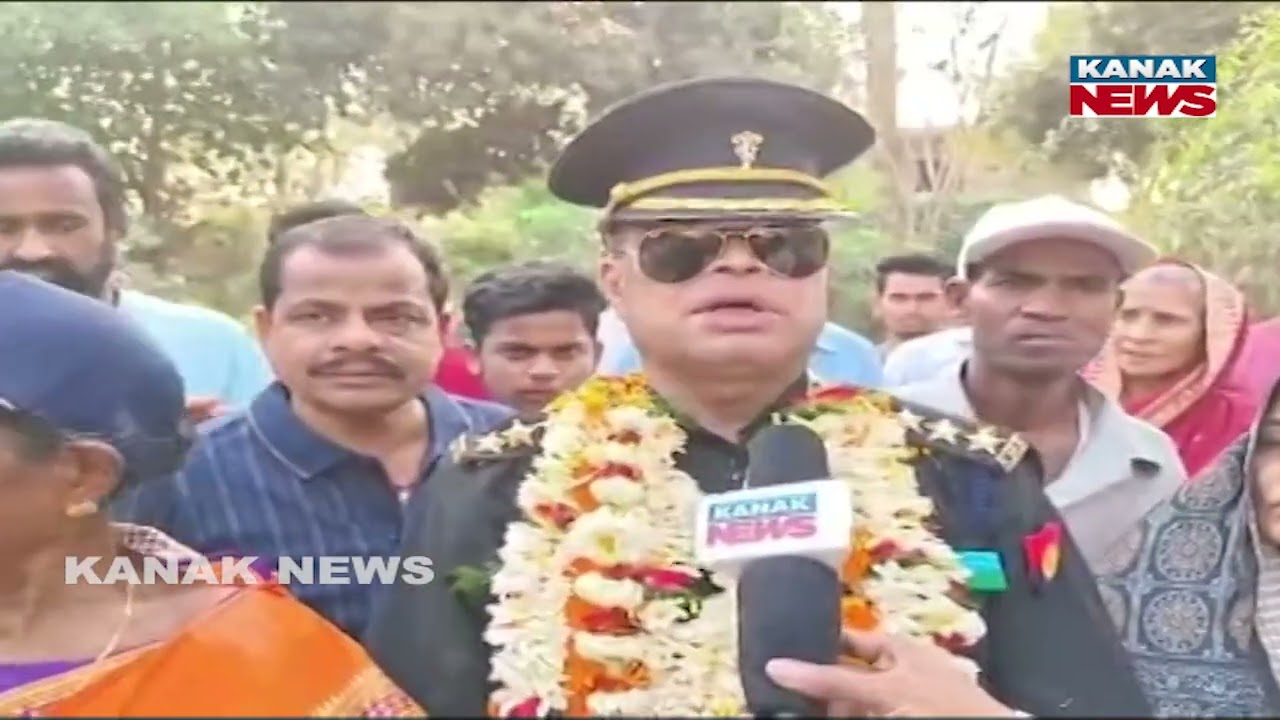Emotional Homecoming | Captain Bijay Rout Returns To His Village After Serving In The Indian Army
