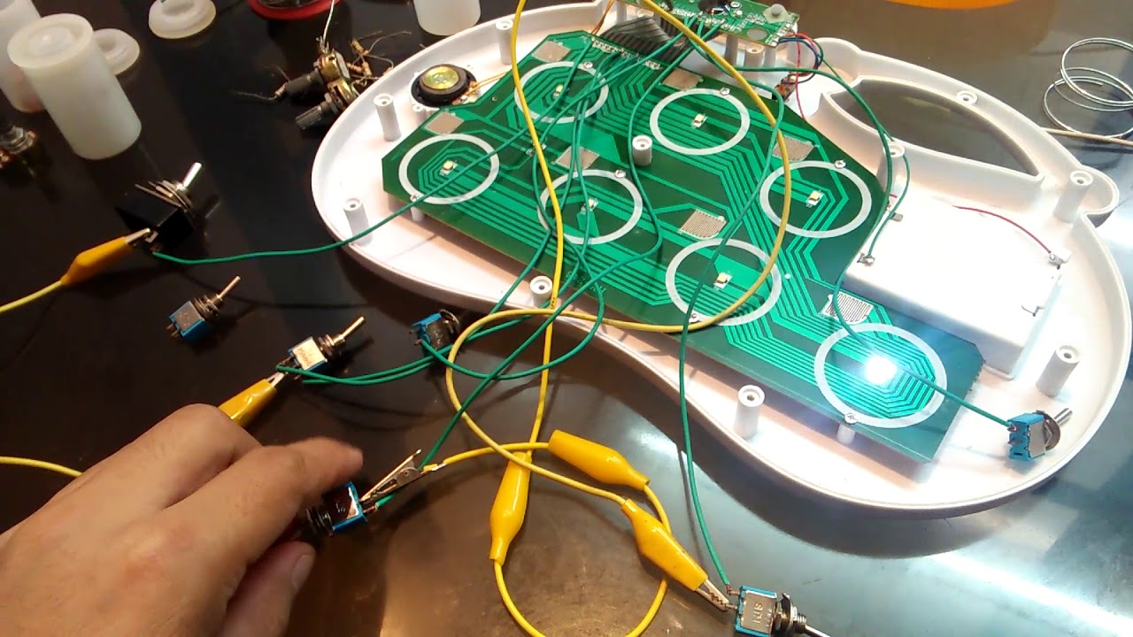 Circuit bending experiment 1.1