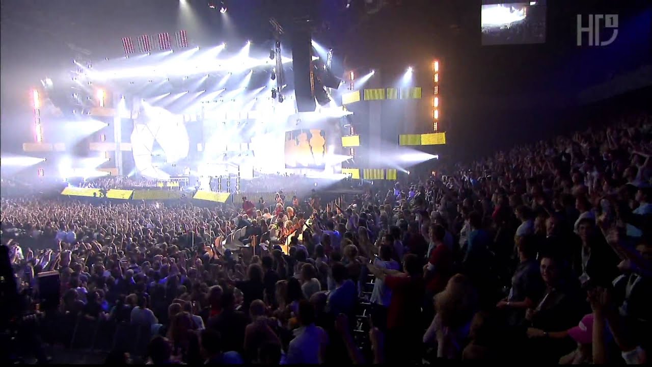 DJ Tiesto live - Medley 1080p live at TMF awards 2004