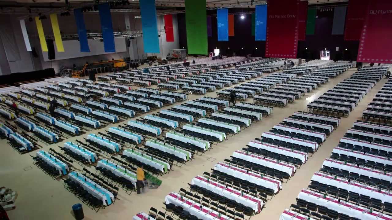 Umbau Stadthalle Graz - MAGNA STEYR Jahresfeier bis Martin Rütter