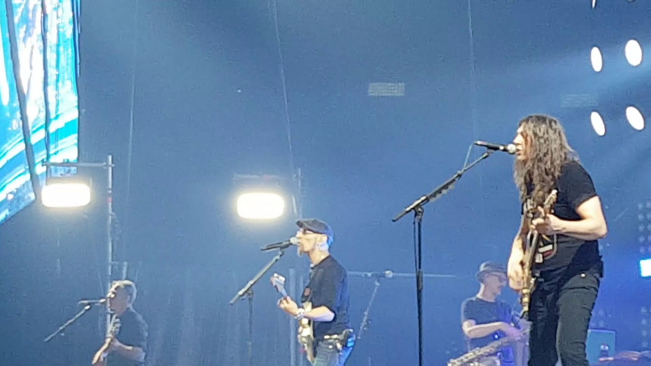 Fito&Fitipaldis (Palau Sant Jordi) 20 aniversario
