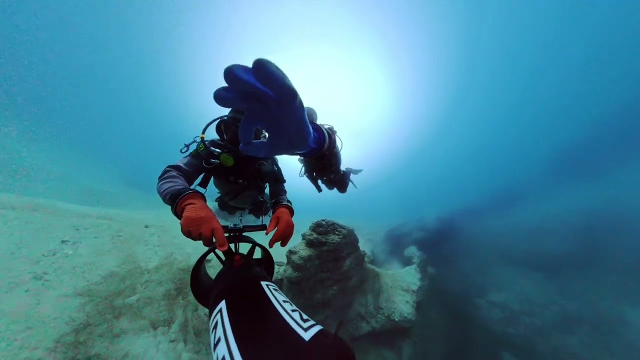 Dive in Lake Rosel