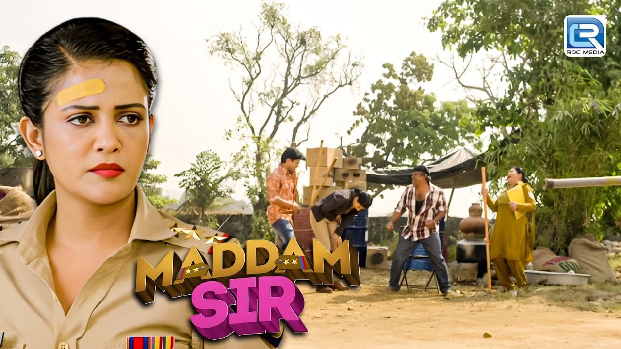 याददाश्त जाने के बाद देखा जब Haseena ने Karishma Singh को गुंडों से मार खाते हुए | Maddam Sir