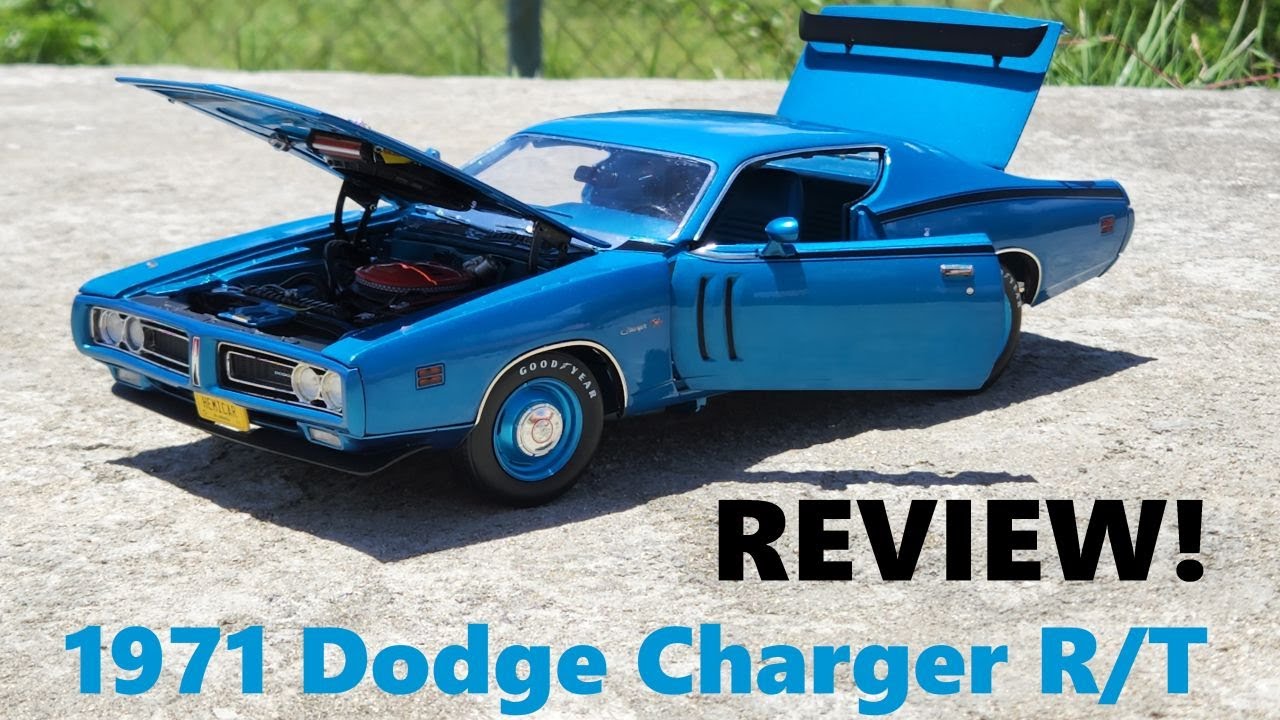 Review: 1971 Dodge Charger R/T in 1/18 scale by Auto World (Ertl Authentics cast)