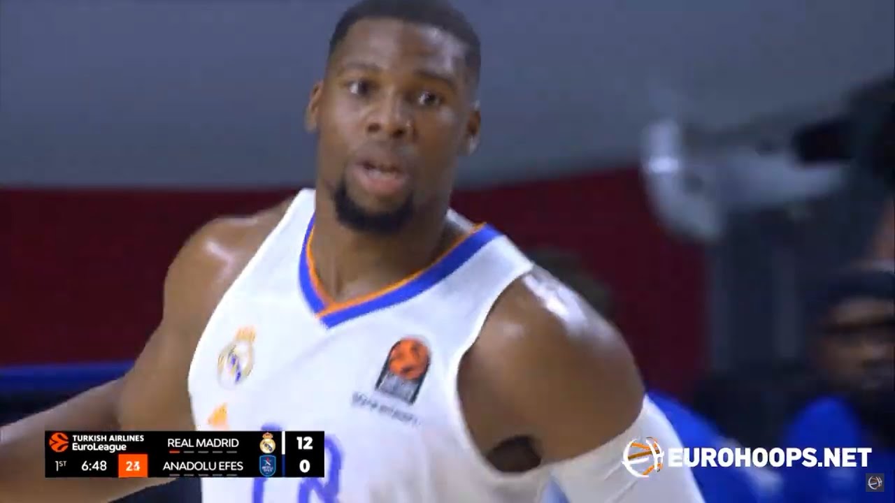 Real Madrid - Anadolu Efes 82-69: Guerschon Yabusele (15 points)