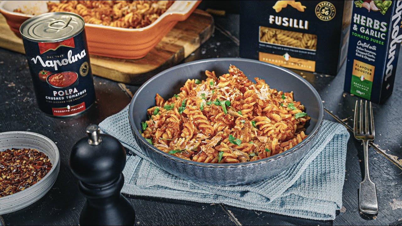 Napolina Italian-Style Tuna Pasta Bake | Quick 30-Minute Dinner Recipe