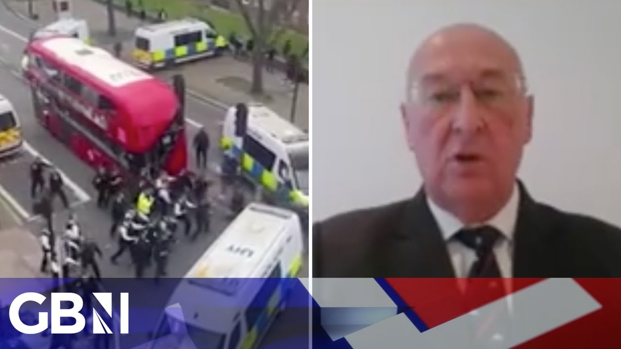 'Appalling' incident of Eritrean protestors attacking police 'comes down to fear of criticism'
