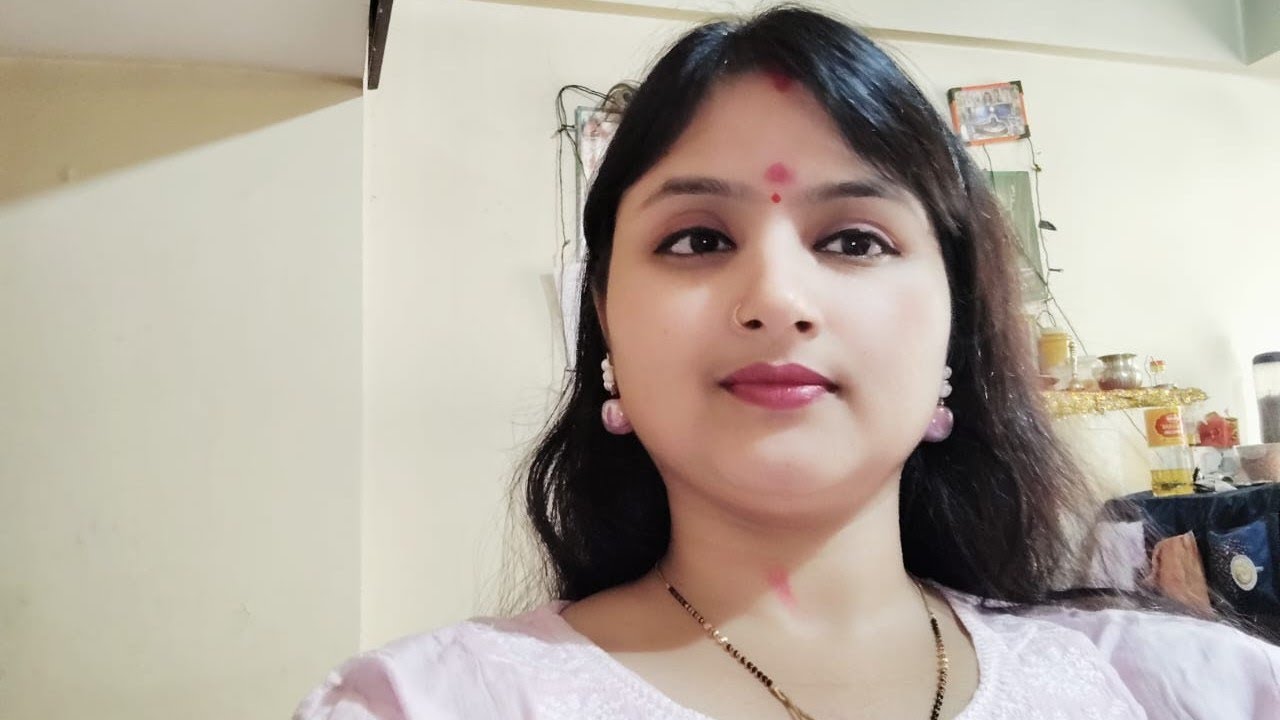 Hello friends 🙏 Jai Shree Krishna 🙏🌺please welcome to my live ❤️