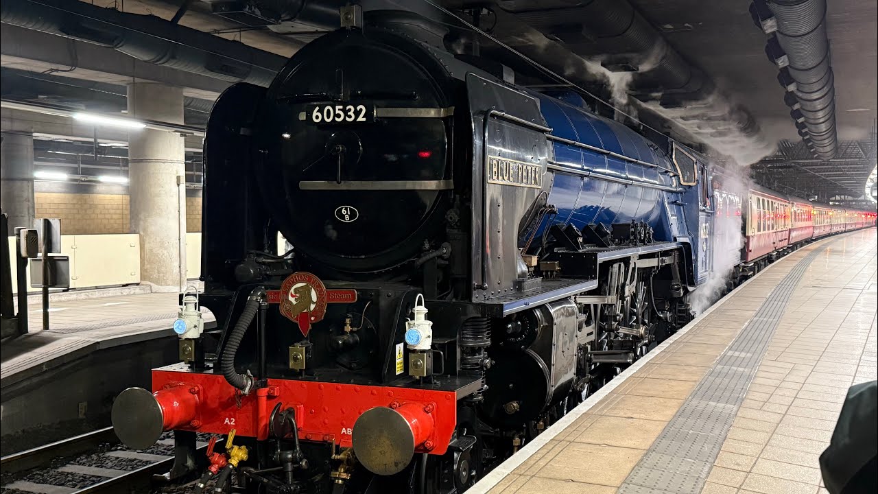 BR (ex-LNER) Peppercorn A2 Class no. 60532 ‘Blue Peter’ arrives and departs Manchester Victoria 
