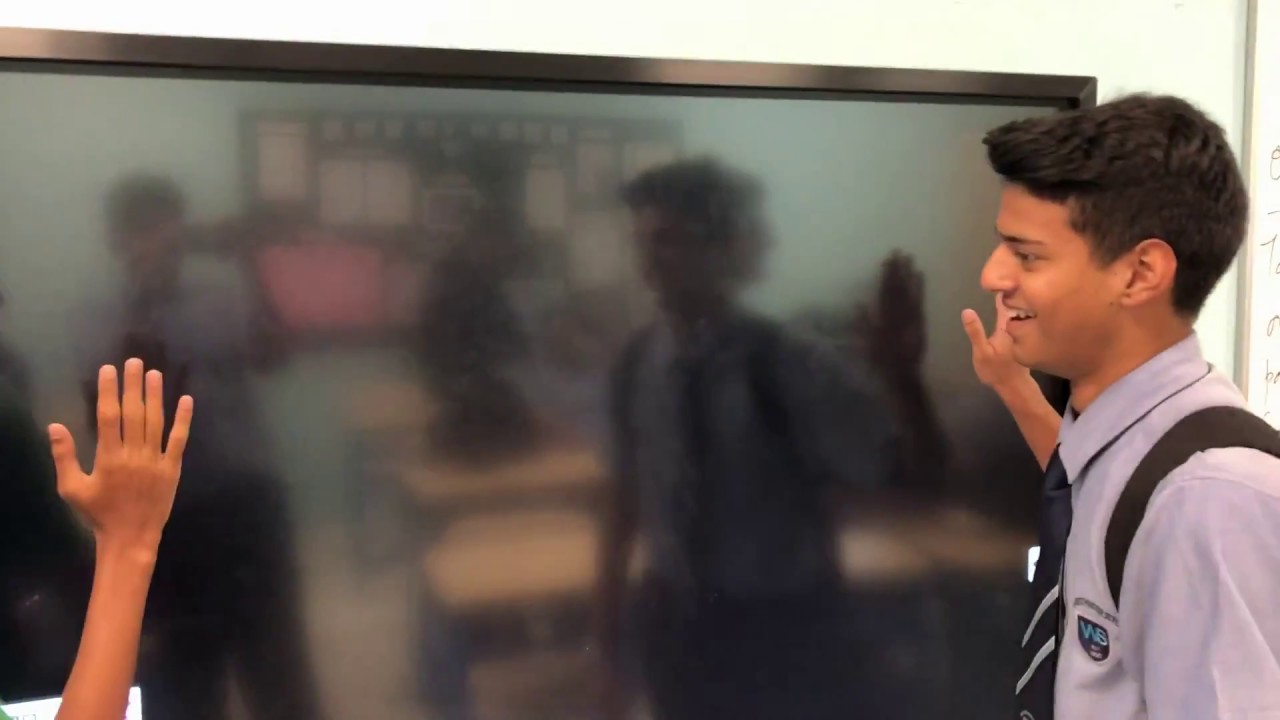 A DAY IN THE LIFE OF AN IDIOT SLAPS & SCHOOL TOUR