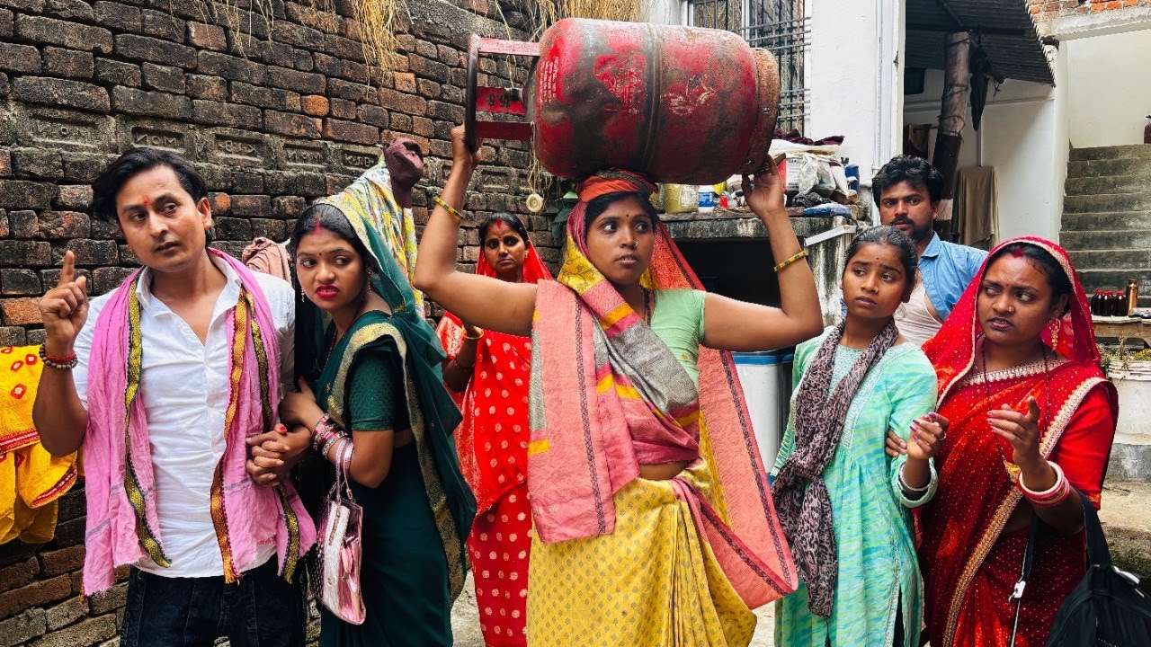 गैस बंद होते ही, देखिये कैसे बहुएं करती है आराम और सास करतीं है काम।|Devar Bhauji Priti Singh Comedy