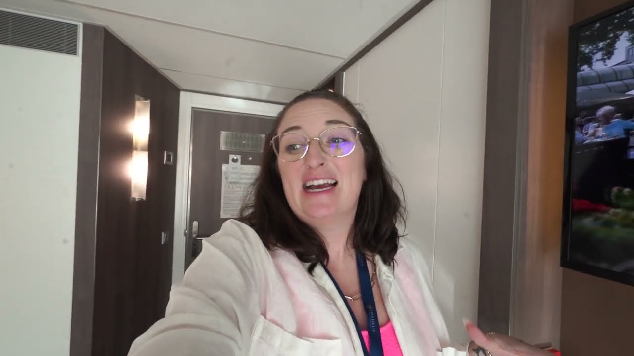 AMADEUS Silver iii Cabin Tour