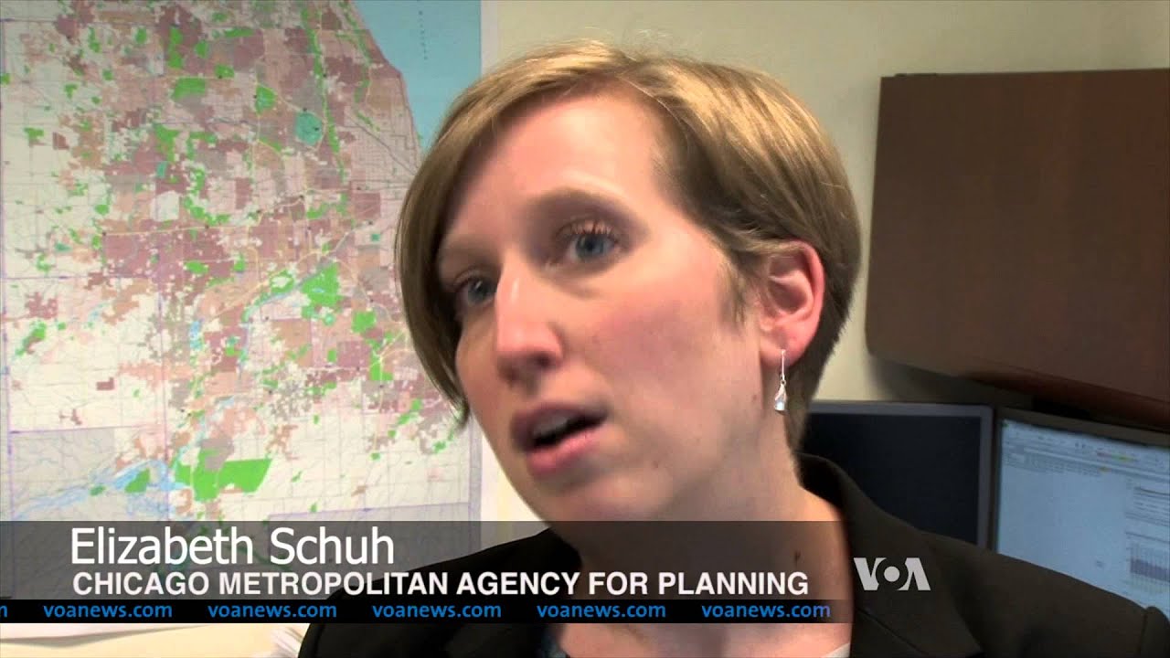 Study Shows Drop in Immigration to Chicago