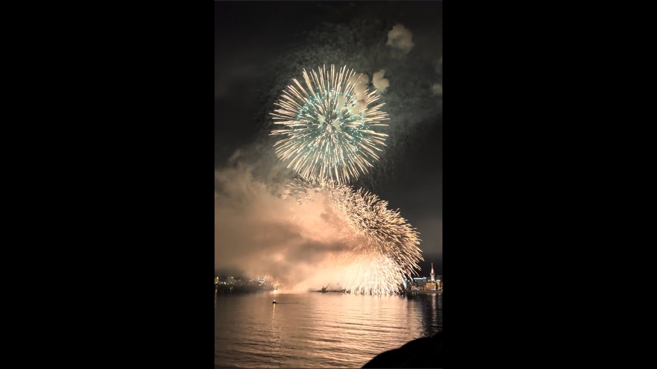 2025年12月20日べっぷクリスマスファンタジア　ラストの花火（船から）