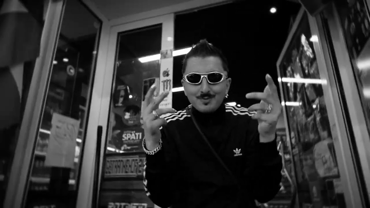 DENNIS DIES DAS feat. GRiNGO - HALBMOND (Prod. by Sascha Urlaub)
