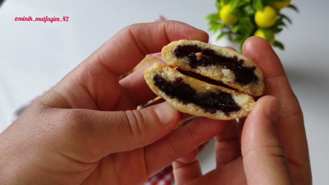 ÇİKOLATA DOLGULU🍫NEFIS KURABIYE🍪BİSKREM TARİFİ💯1 TANE ASLA YETMEYECEK🤤