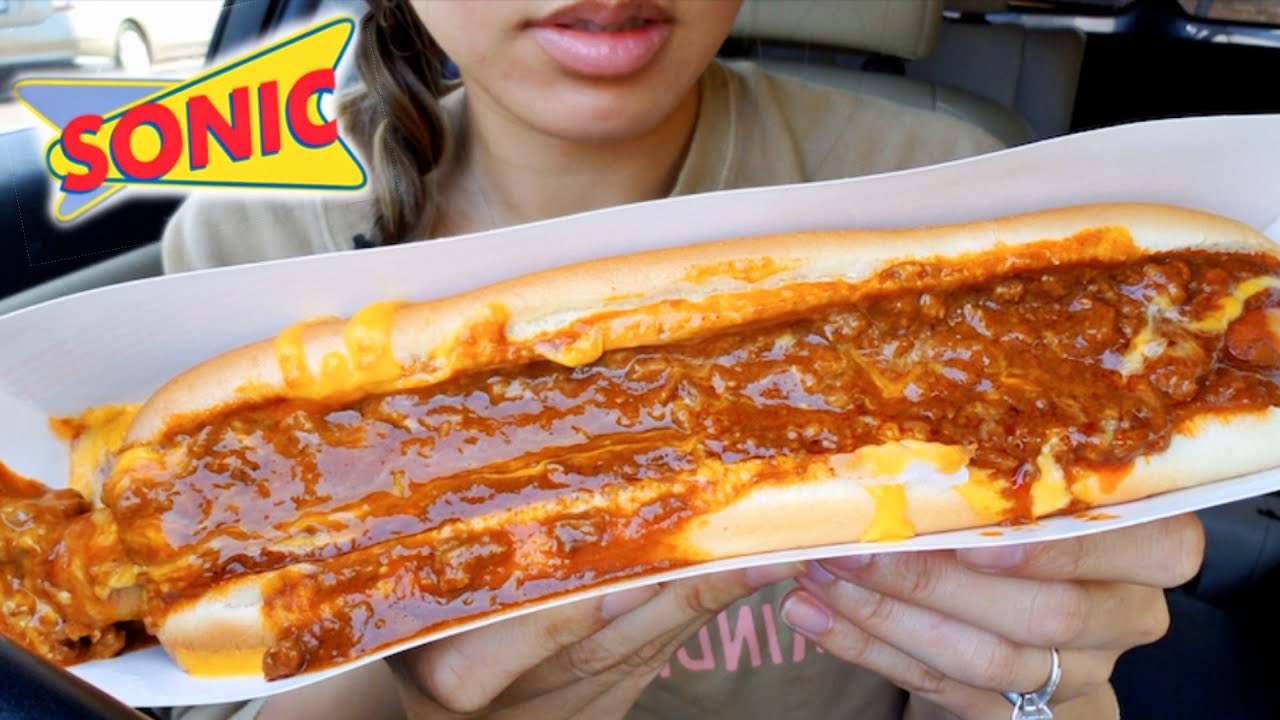 ASMR EATING SONIC CAR MUKBANG FOOT LONG CHILI CHEESE CONEY HOT DOG 먹방 REAL SOUNDS TWILIGHT SHOW