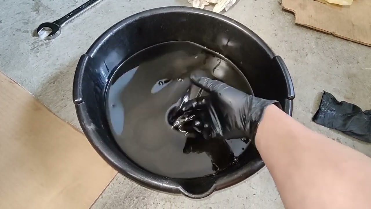 100k and never been changed. 2012 Hyundai Genesis rear differential fluid.
