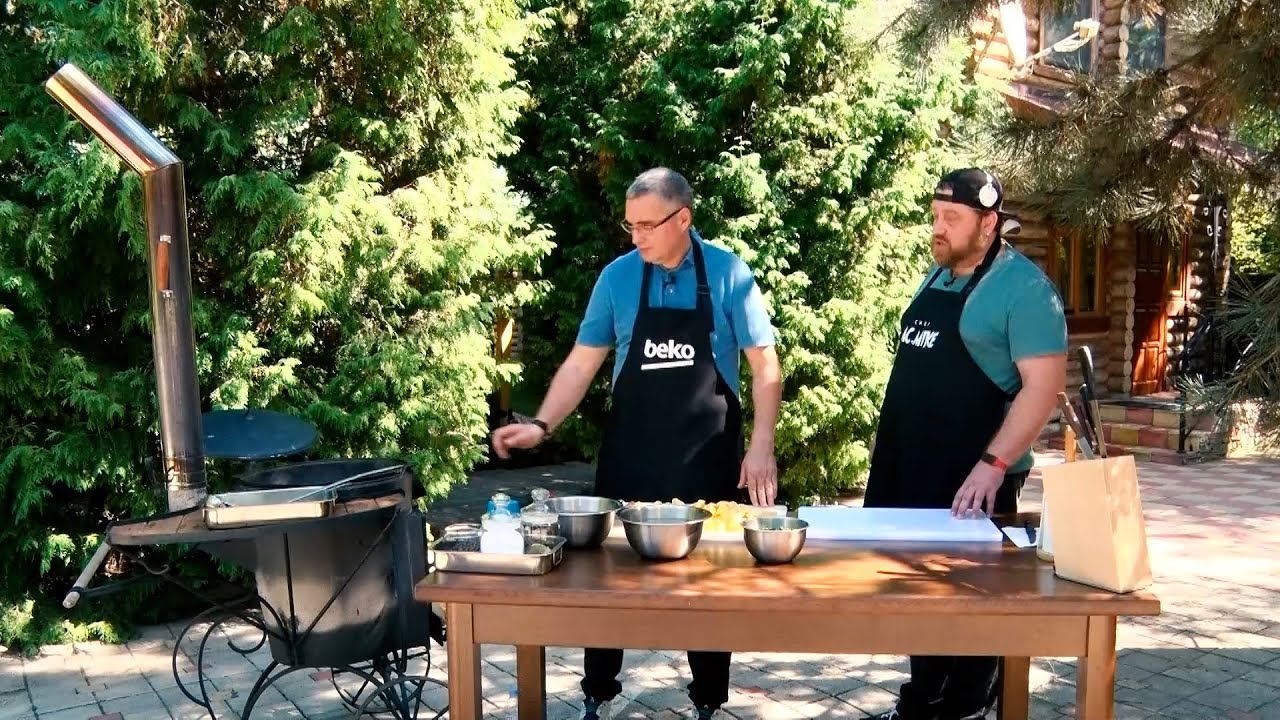 Online! Самый вкусный рецепт грибной похлебки от Ренато Усатого в &laquo;Азбуке вкуса&raquo;.