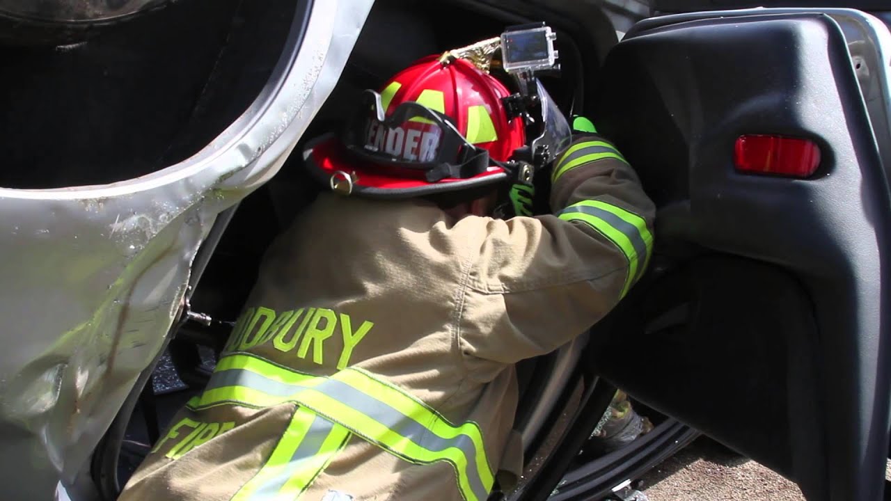 Auto Extrication Side Removal on Upside Down Vehicle
