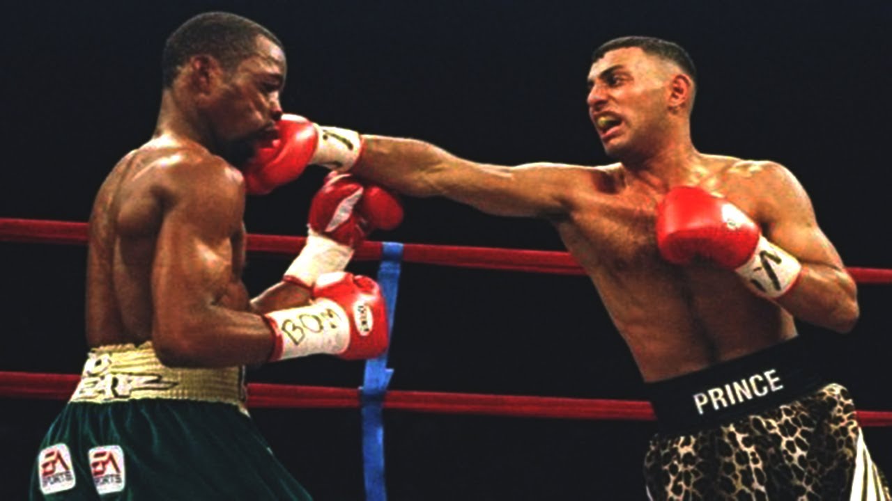 Prince Naseem Hamed vs Kevin Kelley - Highlights (ALL OUT SLUGFEST)