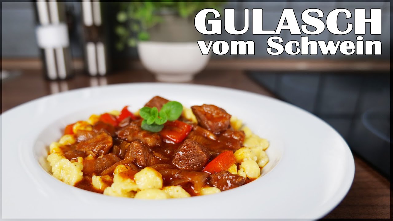 GULASCH vom SCHWEINENACKEN // sehr zart und lecker