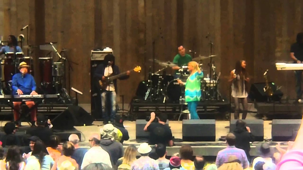 Sergio Mendes - Pais Tropical - Live in San Francisco, Stern Grove Festival 2014