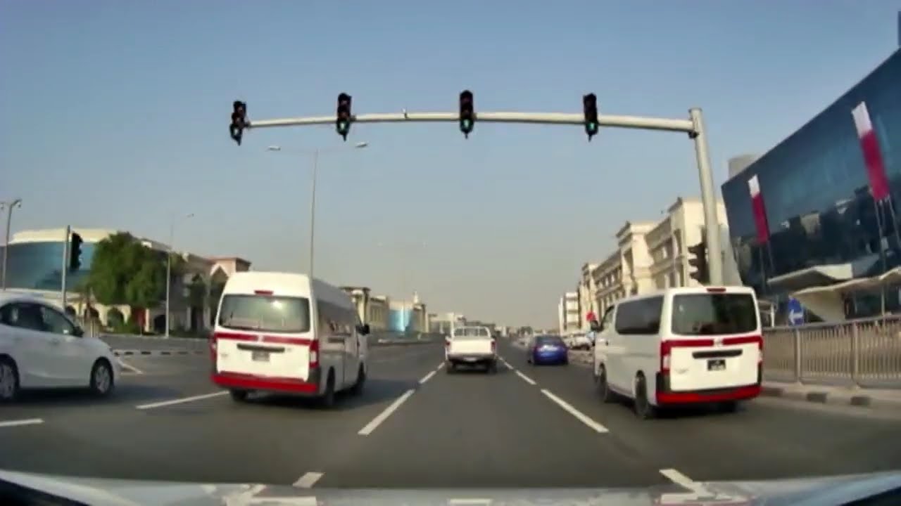 Driving in DOHA/Airport to Museum of Islamic Art (Qatar), Dec 2025