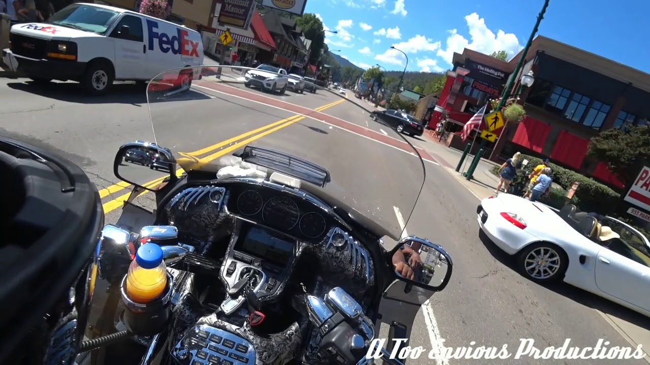 TOO ENVIOUS IN GATLINBURG TENNESSEE
