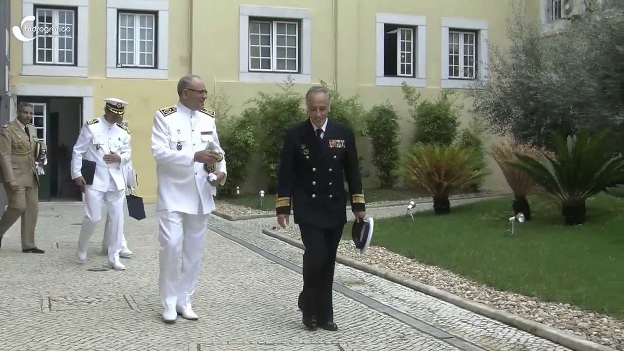 Marine Royale : Le Vice-Amiral M.Laghmari visite l'Institut Hydrographique Portugaise