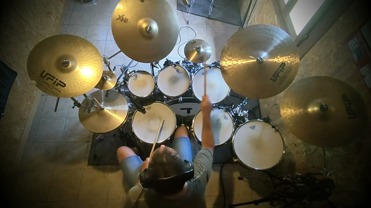 Toto - Falling in Between (drum cover)