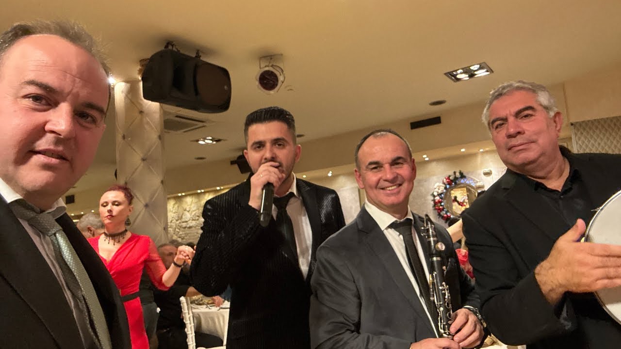 Παραμονή Χριστουγέννων μαζί σας  🎶 LIVE γεμάτο κέφι!!!