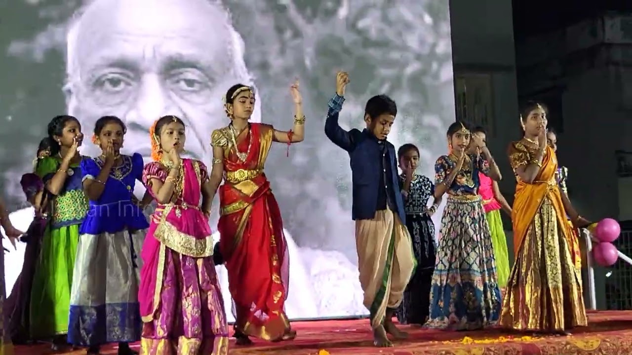 RBPS Students Dance Performance on Indian patriotic song | Telugu Desabhakti Geetalu