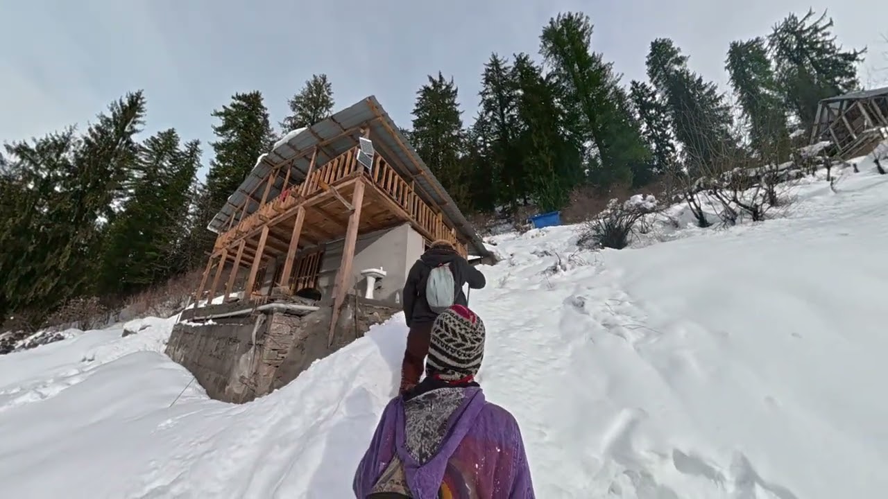 Kalga to Kutla Trek in Heavy Snowfall ❄️ | Not for Everyone