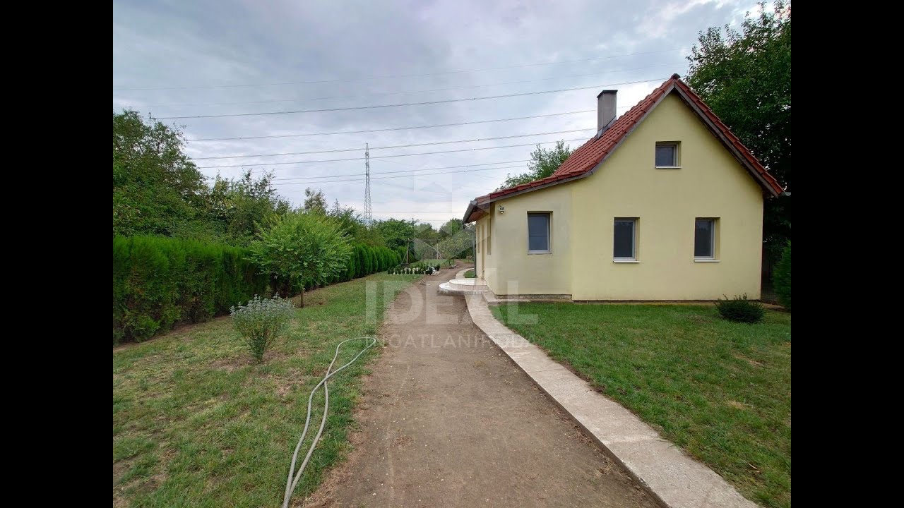 Győr, Tatai Straße, Wochenendhaus mit 983 qm Grundstück zu verkaufen.